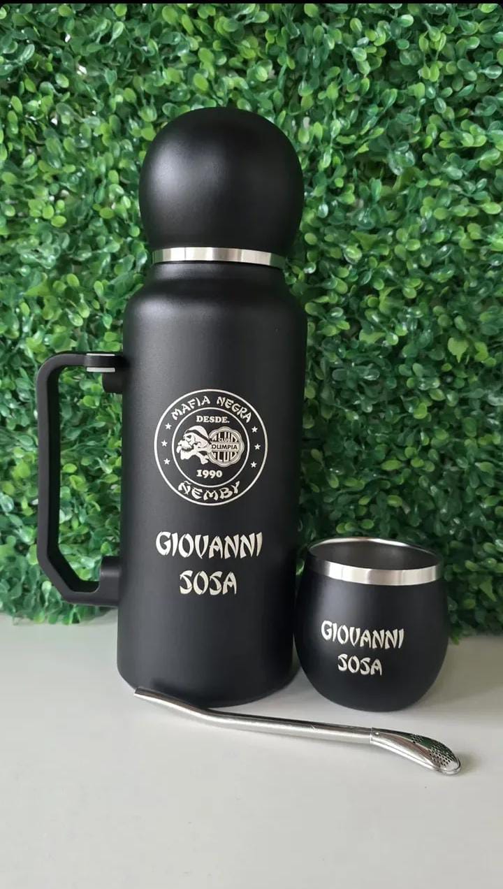 Termo negro personalizado con vaso y bombilla